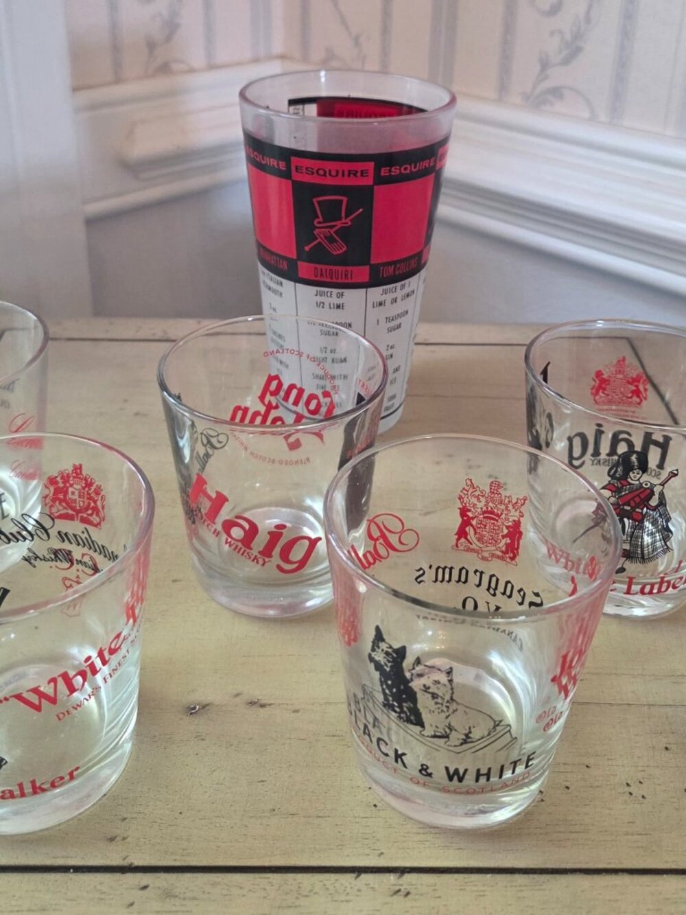 Vintage Esquire Glass Cocktail Mixer with recipes and 8 cocktail glasses.